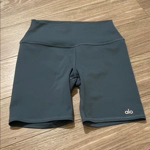 Alo Yoga Biker Shorts